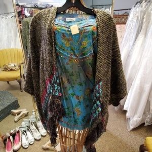 Blouse and woven sweater.